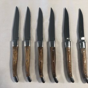 Cuchillo para carne con mango de madera natural