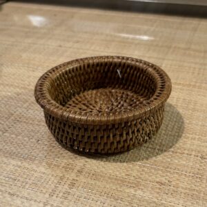 Soporte para botella de ratan